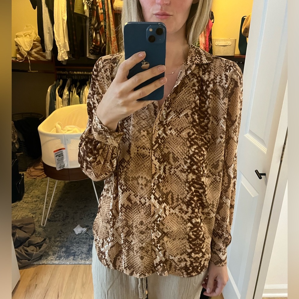 H&M leopard blouse